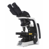 Microscopio trinoculare Nikon